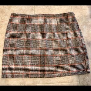 Forever 21 Plus plaid mini skirt. Sz 2X